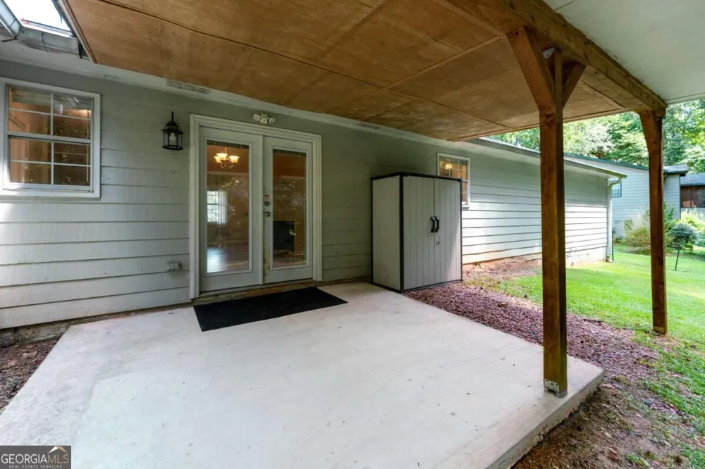 1599 Jockey CT Auburn, GA 30011