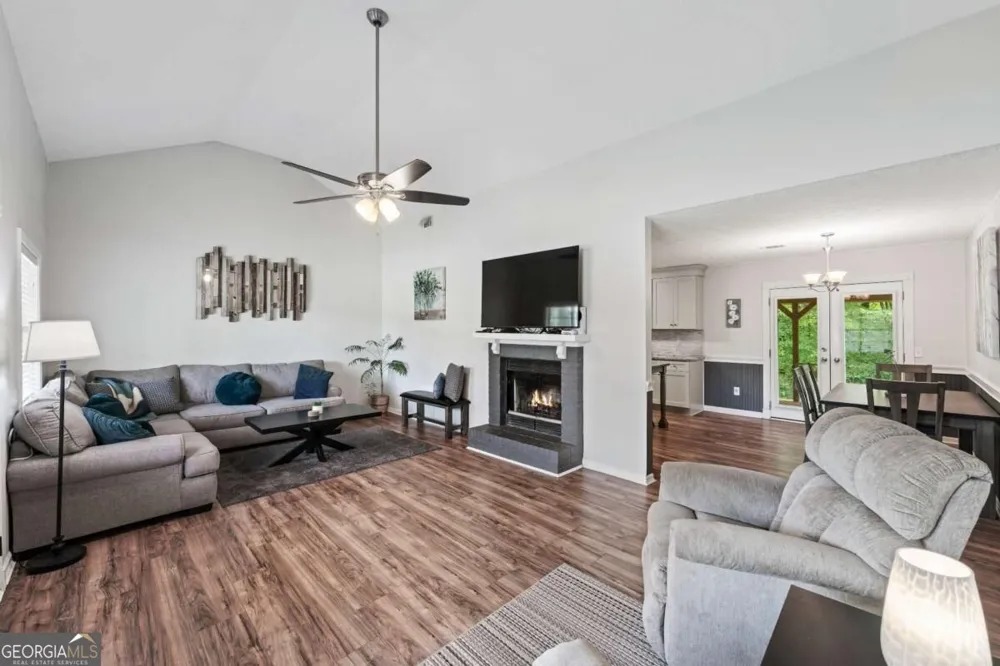 1599 Jockey CT Auburn, GA 30011