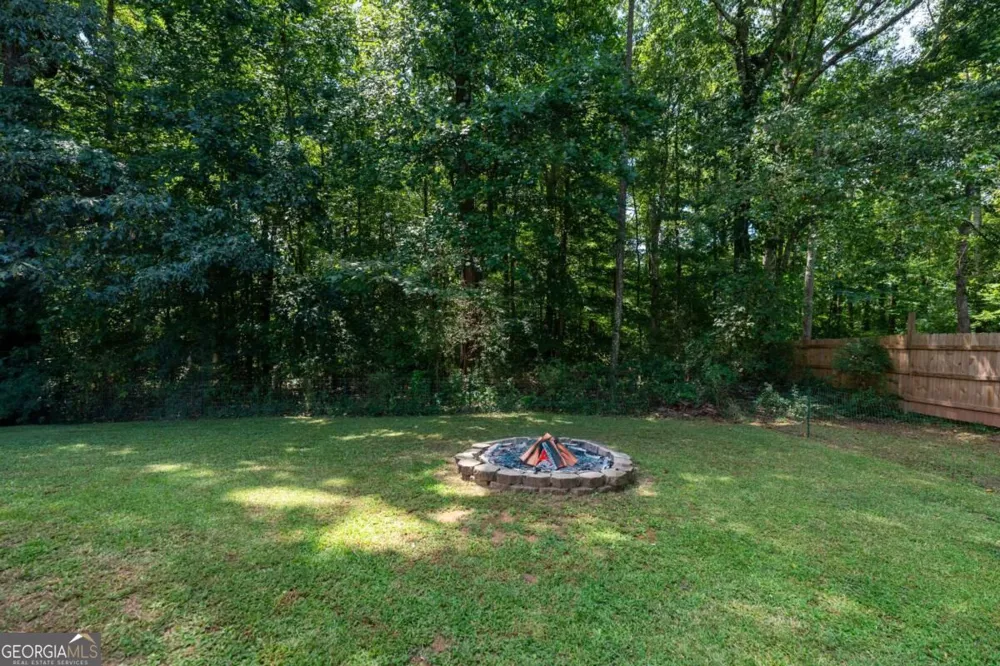 1599 Jockey CT Auburn, GA 30011