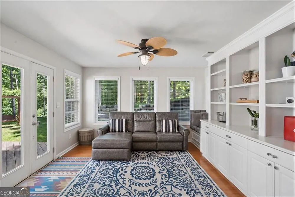 954 Wandering Vine DR SE Mableton, GA 30126