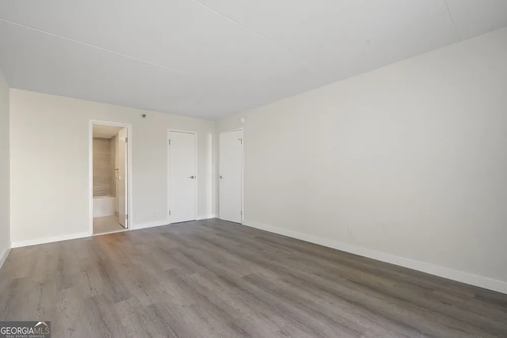 2460 Peachtree RD NE Atlanta, GA 30305