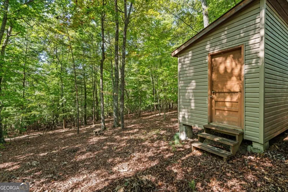 26 Tomahawk TRL Blairsville, GA 30512