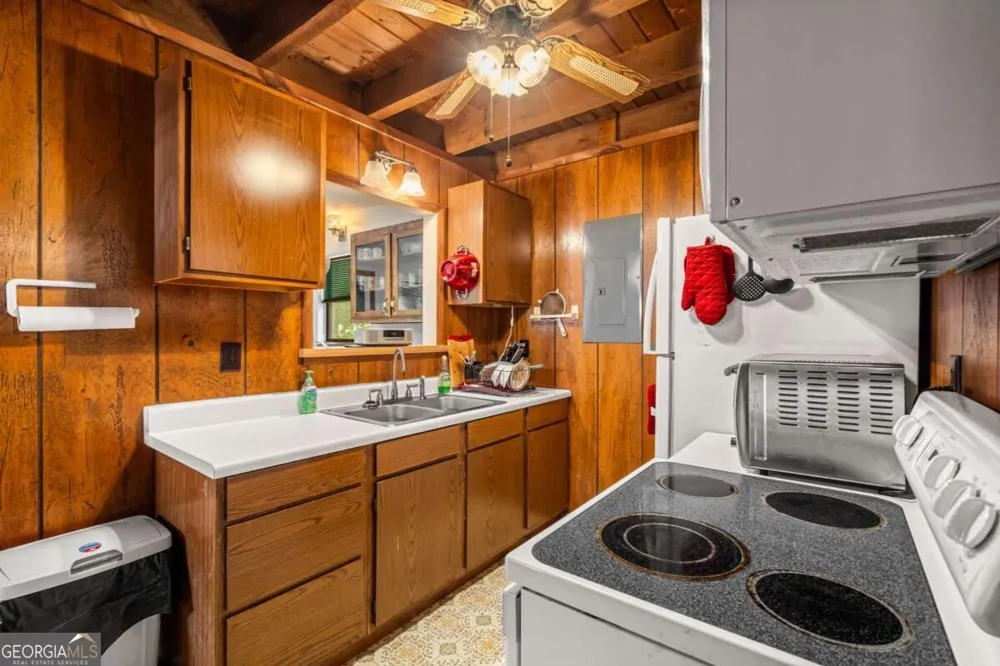 26 Tomahawk TRL Blairsville, GA 30512