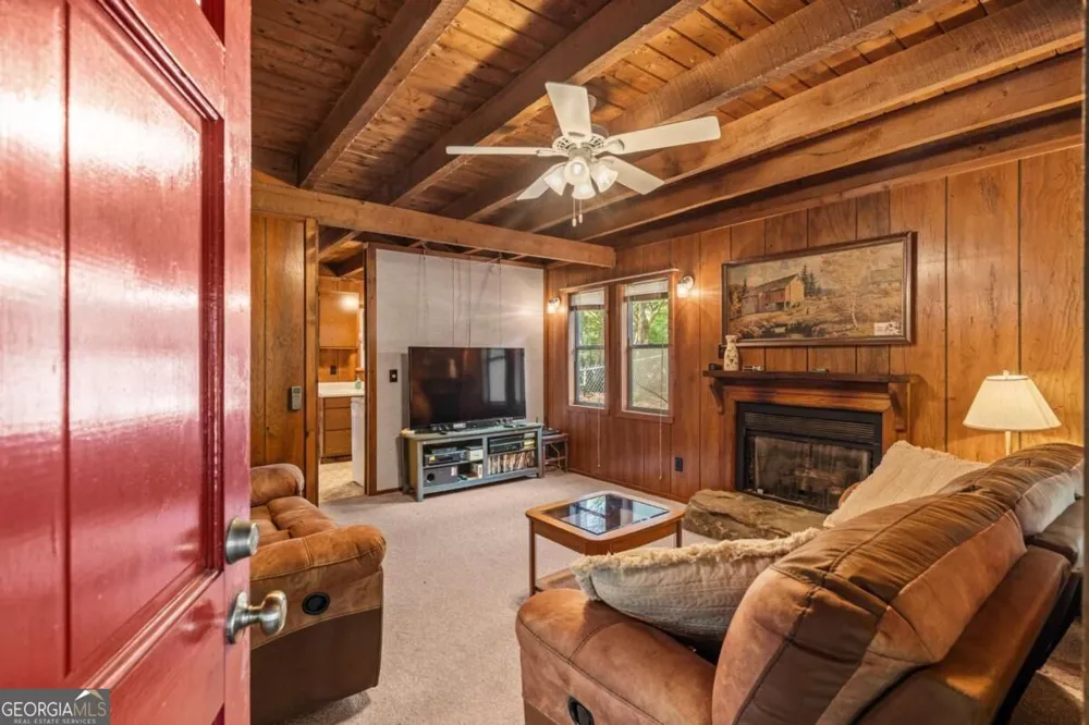 26 Tomahawk TRL Blairsville, GA 30512