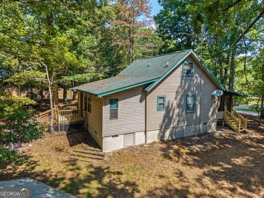 26 Tomahawk TRL Blairsville, GA 30512