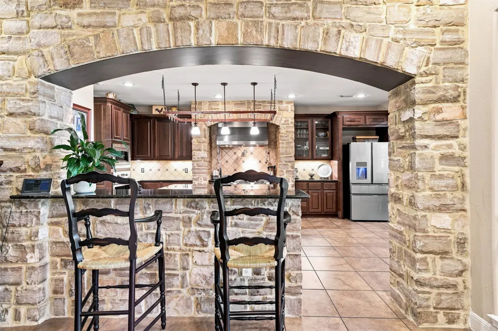 402 Ridgetop Bend Cedar Park, TX 78613