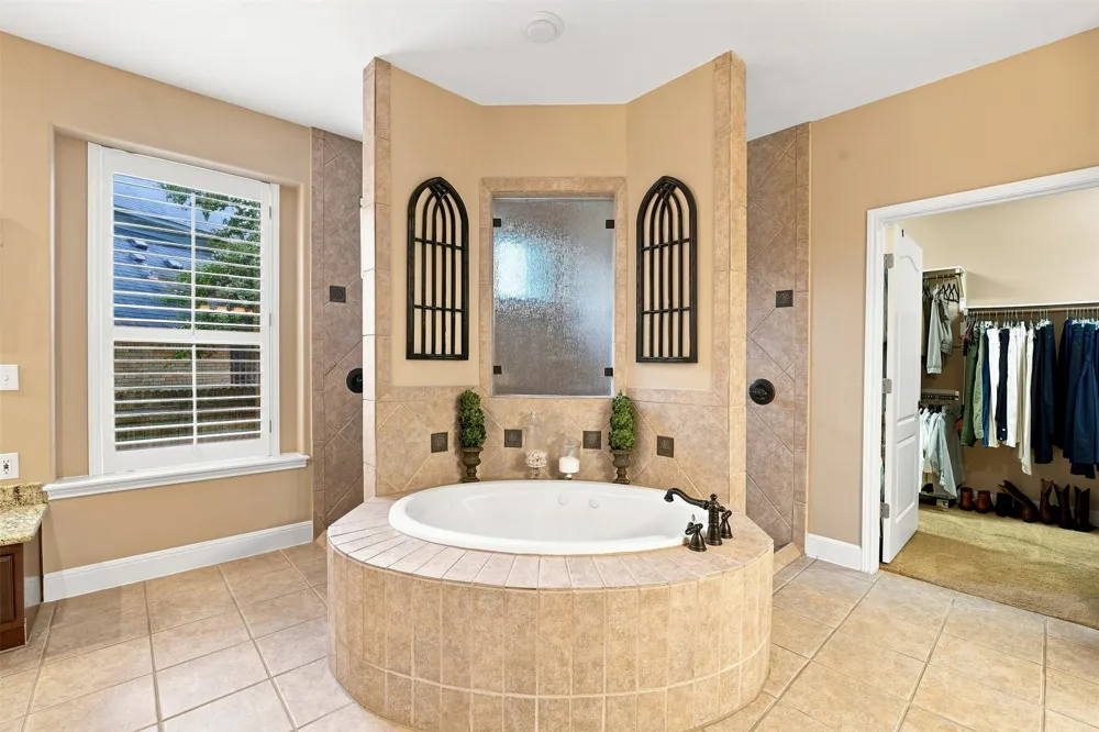 402 Ridgetop Bend Cedar Park, TX 78613
