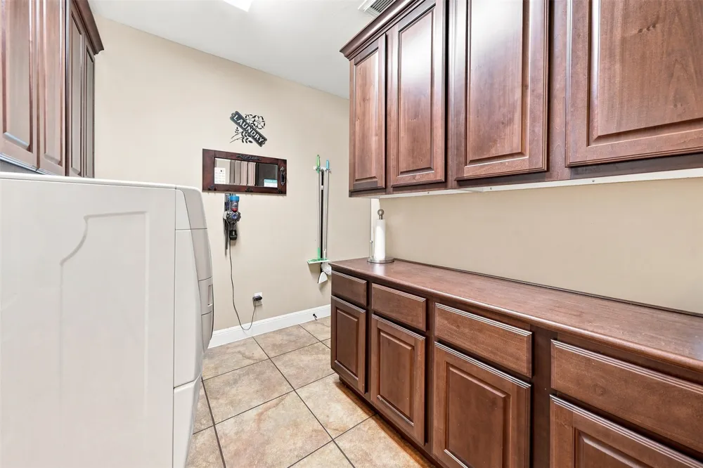 402 Ridgetop Bend Cedar Park, TX 78613