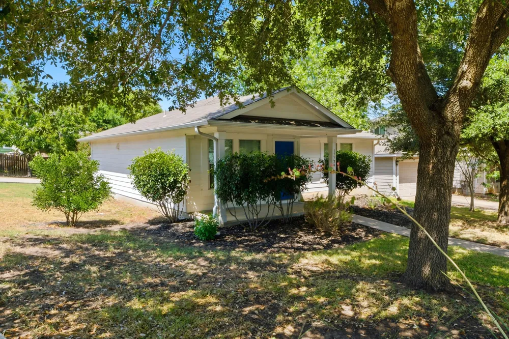 17729 Powder Creek Drive Manor, TX 78653