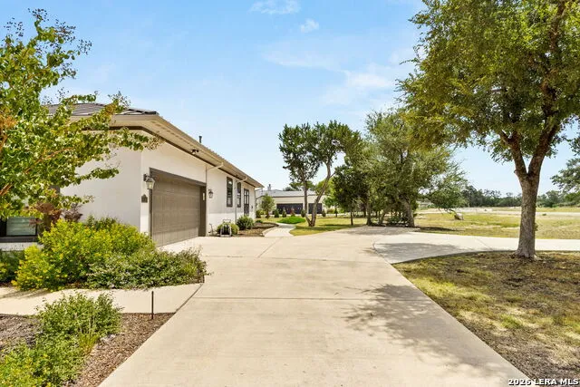 1147 POWDER RIDGE RD New Braunfels, TX 78132
