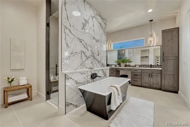 10853 Alamar Way Colorado Springs, CO 80908