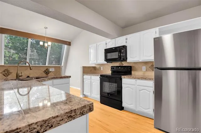 5283 Union Court ##8 Arvada, CO 80002
