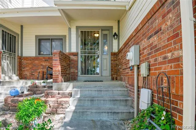 5283 Union Court ##8 Arvada, CO 80002