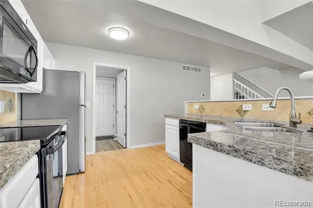 5283 Union Court ##8 Arvada, CO 80002
