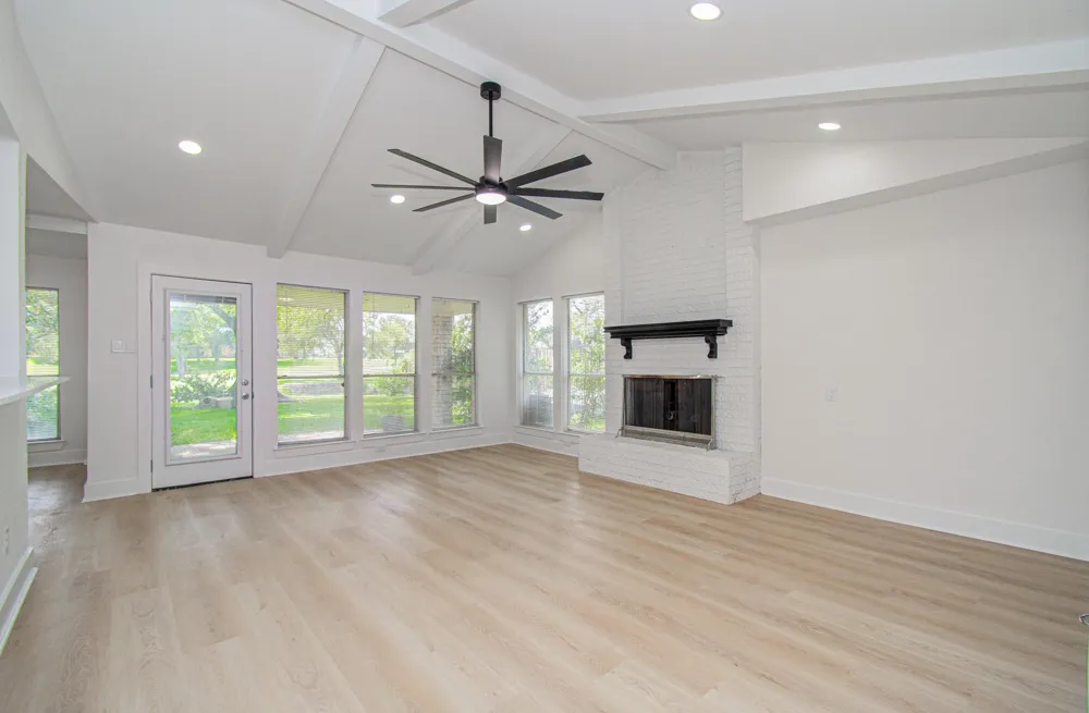 2719 E Pebble Beach Drive Missouri City, TX 77459