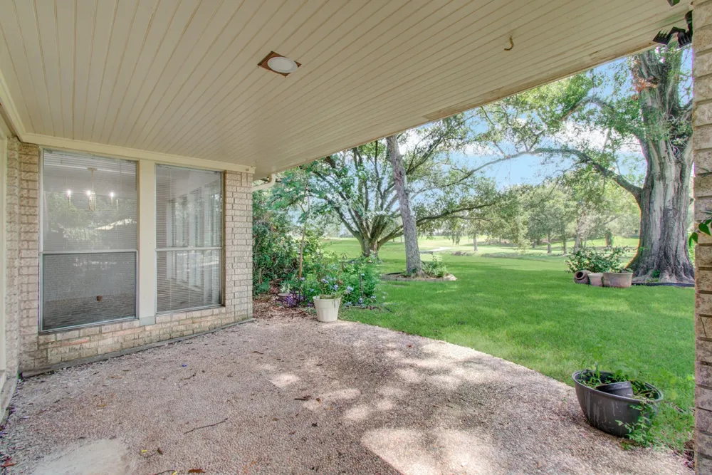 2719 E Pebble Beach Drive Missouri City, TX 77459