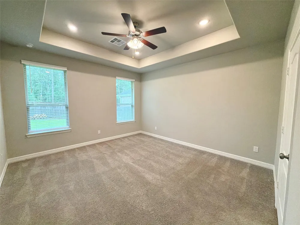 415 Northern Pike Drive Willis, TX 77318