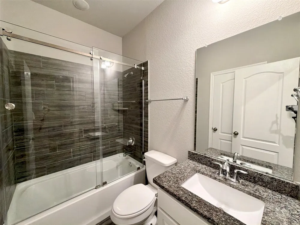 415 Northern Pike Drive Willis, TX 77318