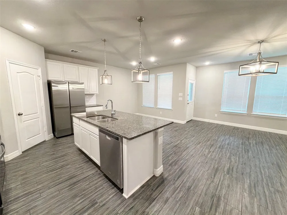 415 Northern Pike Drive Willis, TX 77318
