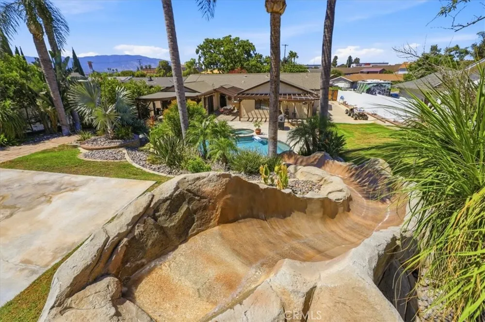 1455 Valley View Norco, CA 92860