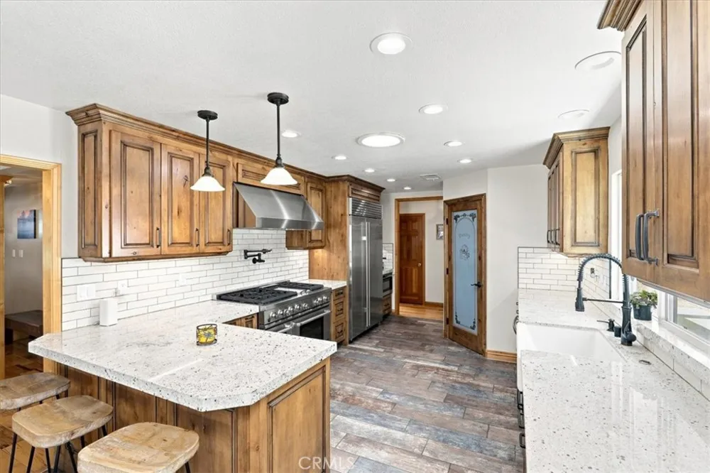 1455 Valley View Norco, CA 92860