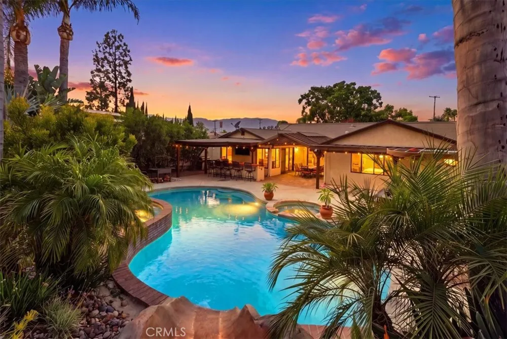 1455 Valley View Norco, CA 92860