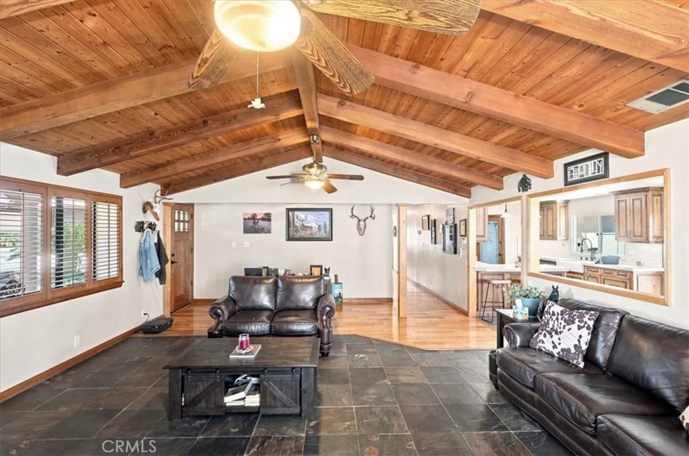 1455 Valley View Norco, CA 92860