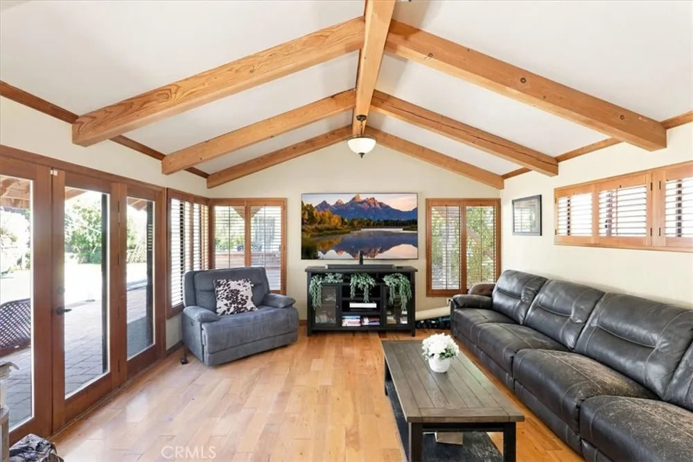 1455 Valley View Norco, CA 92860