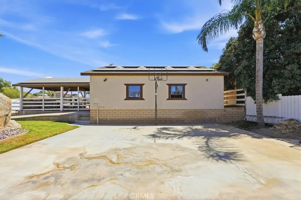 1455 Valley View Norco, CA 92860