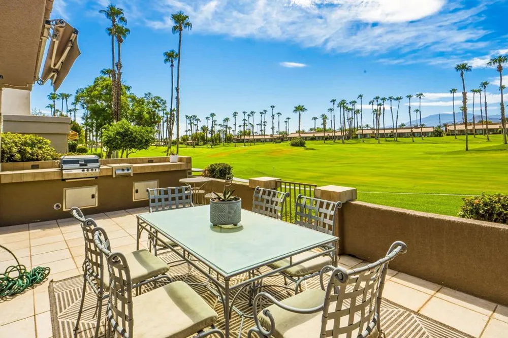 76761 Chrysanthemum Way Palm Desert, CA 92211