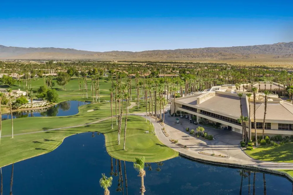 76761 Chrysanthemum Way Palm Desert, CA 92211