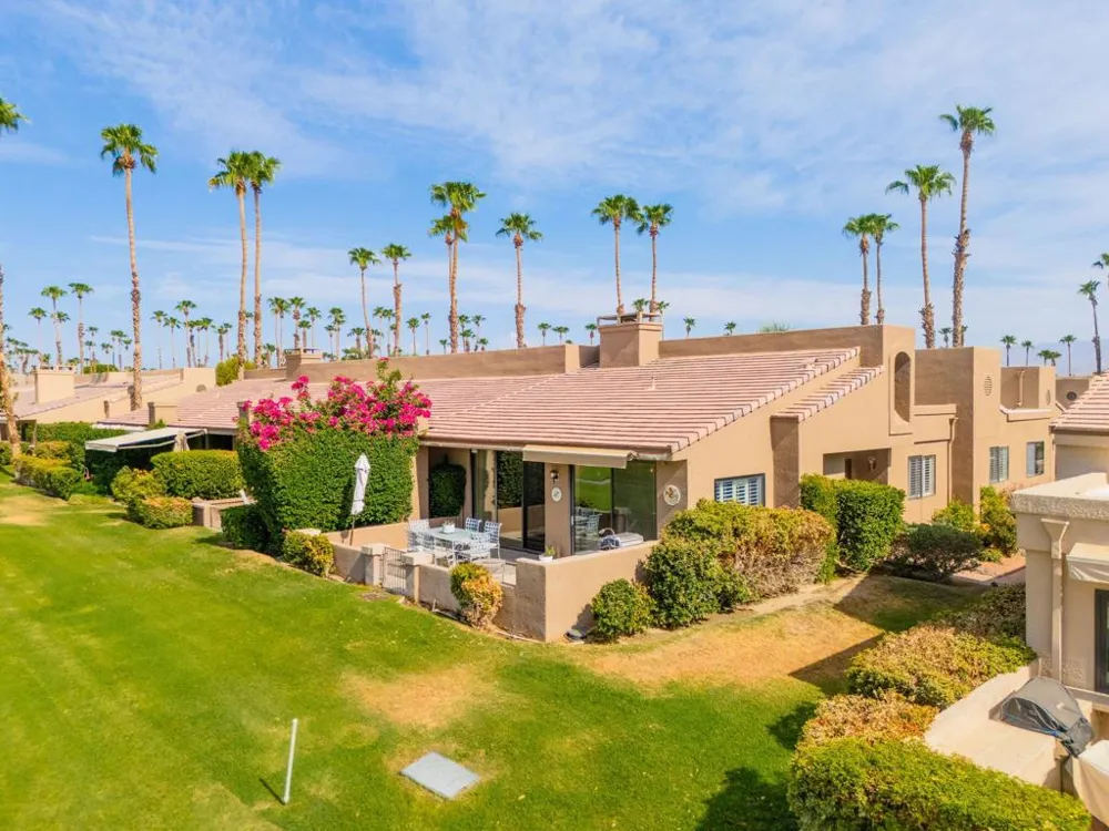 76761 Chrysanthemum Way Palm Desert, CA 92211