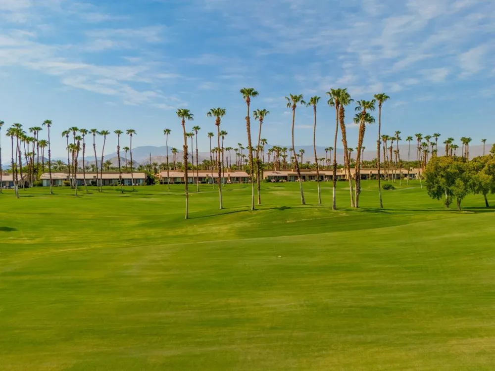 76761 Chrysanthemum Way Palm Desert, CA 92211