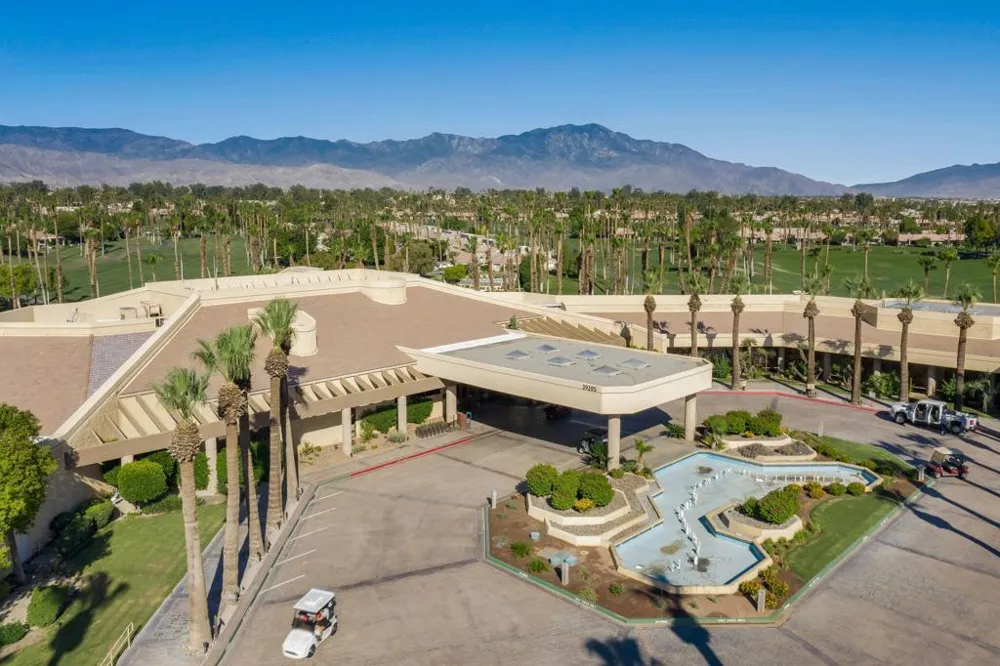 76761 Chrysanthemum Way Palm Desert, CA 92211