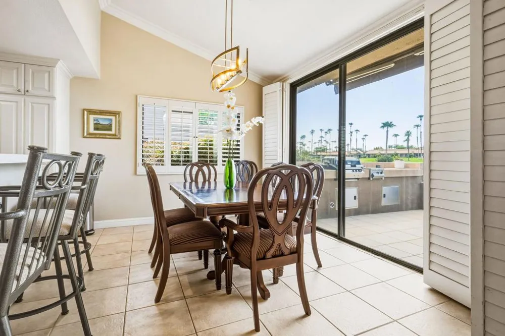 76761 Chrysanthemum Way Palm Desert, CA 92211