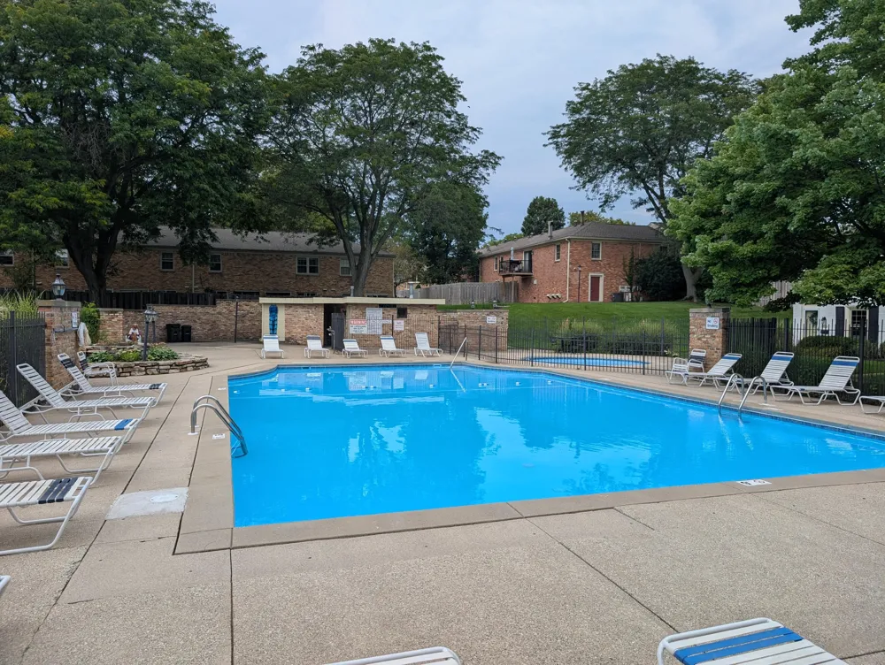 2471 Abbington Drive SE Grand Rapids, MI 49506