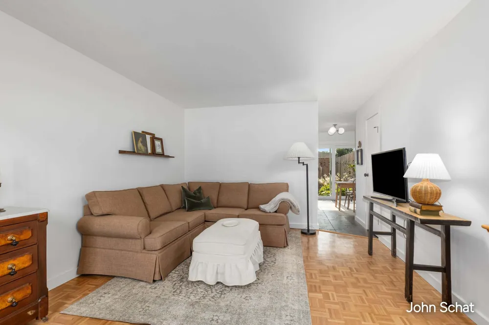 2471 Abbington Drive SE Grand Rapids, MI 49506
