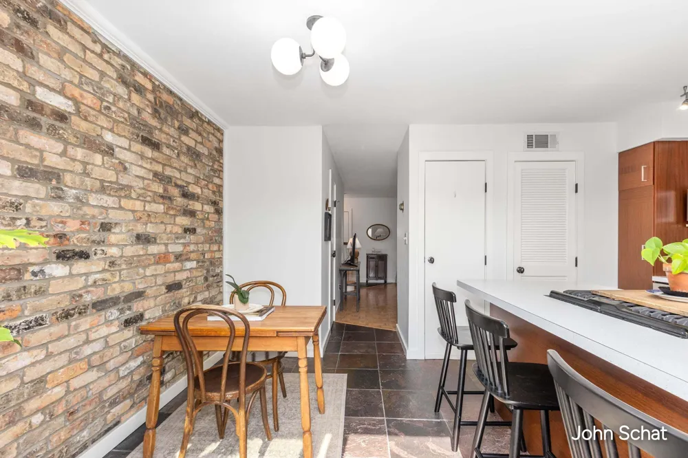 2471 Abbington Drive SE Grand Rapids, MI 49506