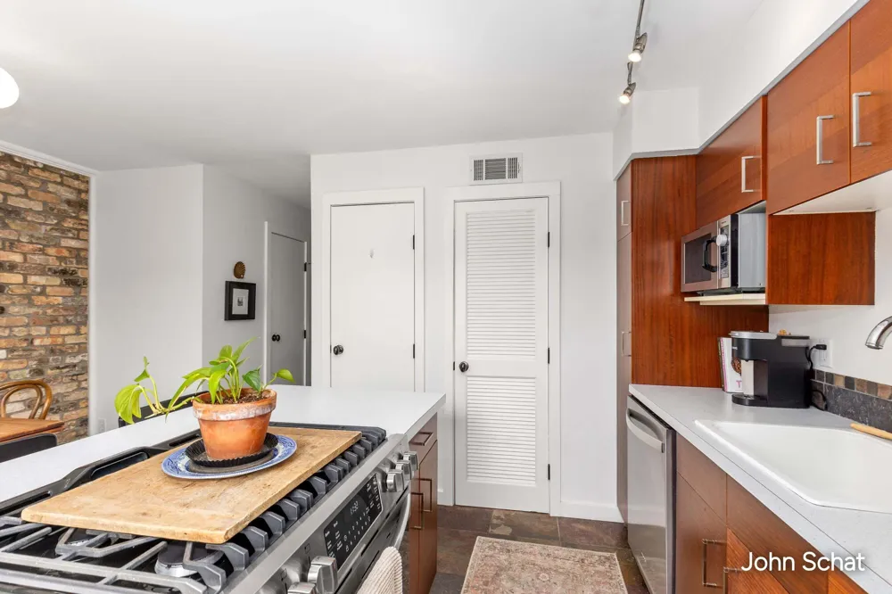 2471 Abbington Drive SE Grand Rapids, MI 49506