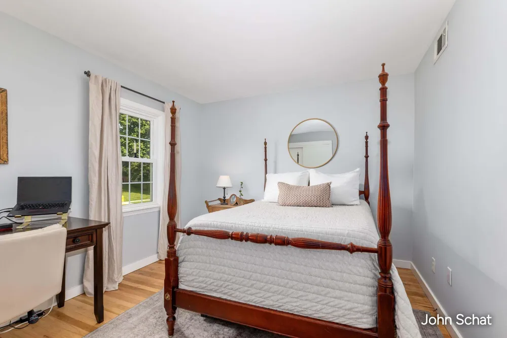 2471 Abbington Drive SE Grand Rapids, MI 49506