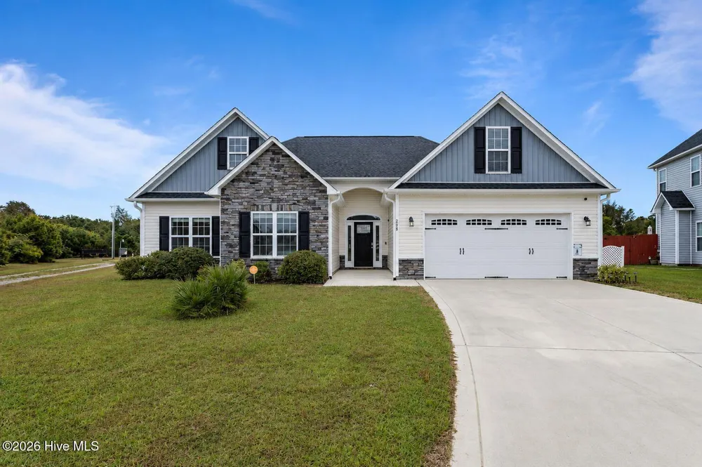 268 Cuddy Court Sneads Ferry, NC 28460