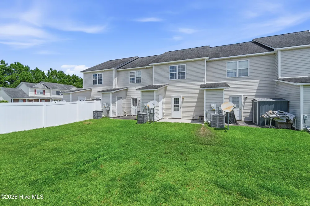 307 Bridgewood Drive Jacksonville, NC 28546