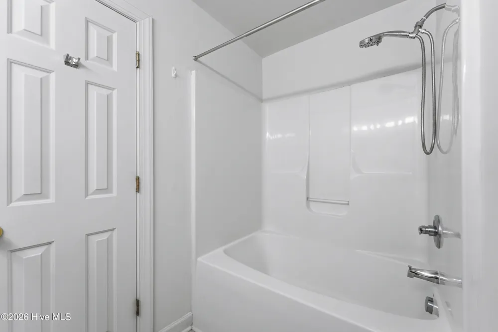 307 Bridgewood Drive Jacksonville, NC 28546