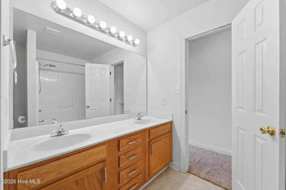 307 Bridgewood Drive Jacksonville, NC 28546