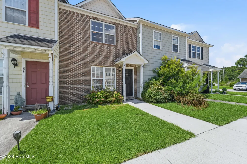 307 Bridgewood Drive Jacksonville, NC 28546