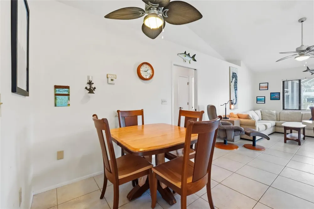 4523 4TH AVENUE NE Bradenton, FL 34208