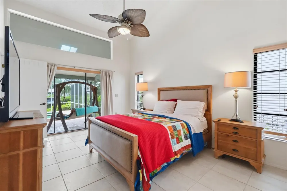 4523 4TH AVENUE NE Bradenton, FL 34208