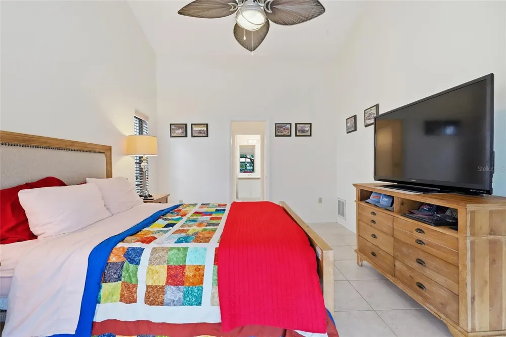 4523 4TH AVENUE NE Bradenton, FL 34208