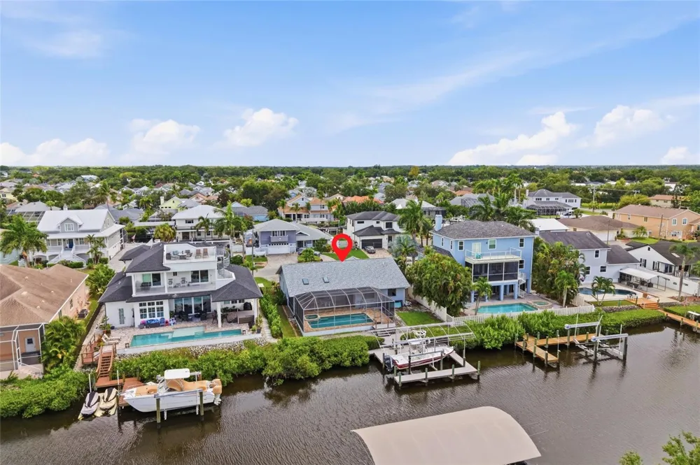 4523 4TH AVENUE NE Bradenton, FL 34208