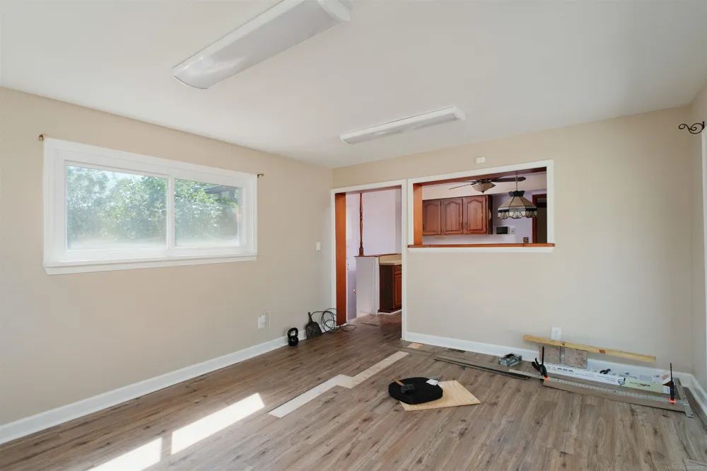 19439 Heckman Street Clinton Charter Township, MI 48035
